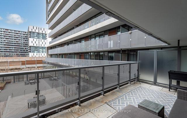 326 - 120 Varna Dr, Condo with 1 bedrooms, 1 bathrooms and 0 parking in Toronto ON | Image 6