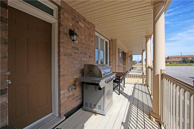 261 Aldergrove Dr, Townhouse with 2 bedrooms, 2 bathrooms and 1 parking in Markham ON | Image 14