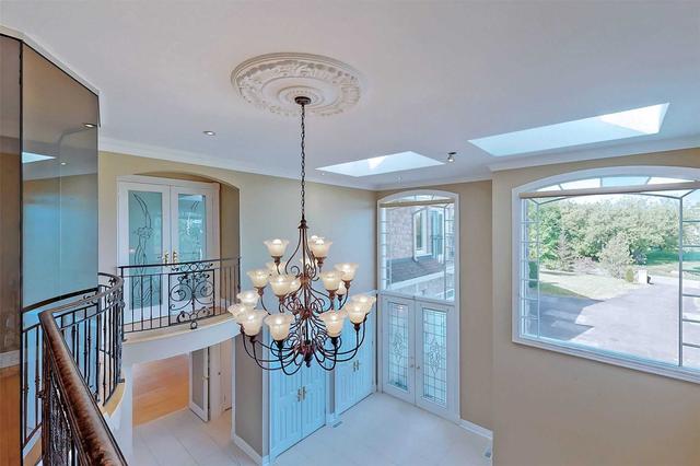 775 Woodland Acres Cres, House detached with 7 bedrooms, 10 bathrooms and 15 parking in Vaughan ON | Image 24