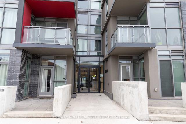 c321 - 5260 Dundas St, Townhouse with 2 bedrooms, 2 bathrooms and 1 parking in Burlington ON | Image 1