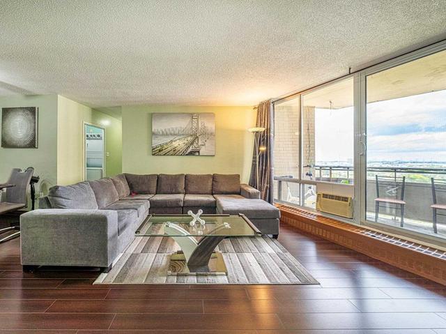 1002 - 380 Dixon Rd, Condo with 2 bedrooms, 1 bathrooms and 1 parking in Toronto ON | Image 34