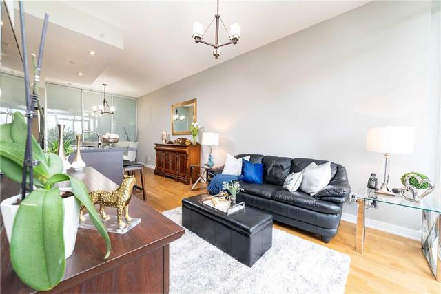 312 - 90 Park Lawn Rd, Condo with 2 bedrooms, 2 bathrooms and 1 parking in Toronto ON | Image 7