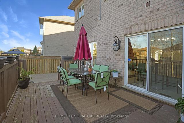 111 Galileo Dr N, House detached with 4 bedrooms, 4 bathrooms and 4 parking in Hamilton ON | Image 31
