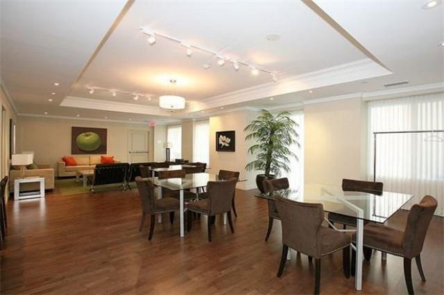 1002 - 900 Mount Pleasant Rd, Condo with 2 bedrooms, 3 bathrooms and 1 parking in Toronto ON | Image 13