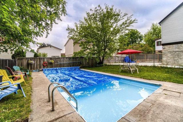 14 Hero Sq, House detached with 3 bedrooms, 1 bathrooms and 2 parking in Brampton ON | Image 21