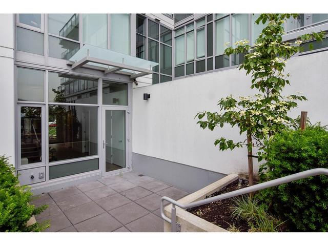 th01 - 258 Nelson's Court, House attached with 3 bedrooms, 3 bathrooms and null parking in New Westminster BC | Image 24