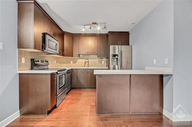 b - 260 Espresso Private, Condo with 2 bedrooms, 1 bathrooms and 1 parking in Ottawa ON | Image 7