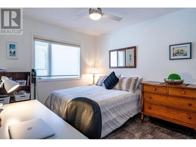 408 Fifth Street W, House attached with 3 bedrooms, 2 bathrooms and 2 parking in Revelstoke BC | Image 11