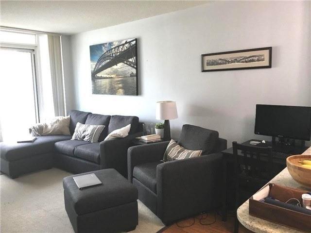 1004 - 18 Harbour St, Condo with 1 bedrooms, 1 bathrooms and 1 parking in Toronto ON | Image 6