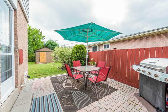 80 Brentwood Dr, House semidetached with 4 bedrooms, 2 bathrooms and 3 parking in Brampton ON | Image 16