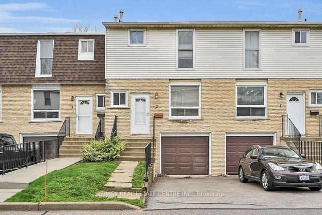 2 - 1338 Upper Gage Ave, Townhouse with 3 bedrooms, 2 bathrooms and 2 parking in Hamilton ON | Image 12