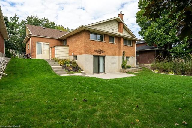 96 Gilmour Crescent, House detached with 5 bedrooms, 2 bathrooms and 3 parking in Kitchener ON | Image 22