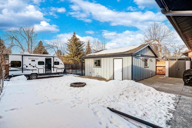 495 Midridge Drive Se, House detached with 4 bedrooms, 2 bathrooms and 5 parking in Calgary AB | Image 39
