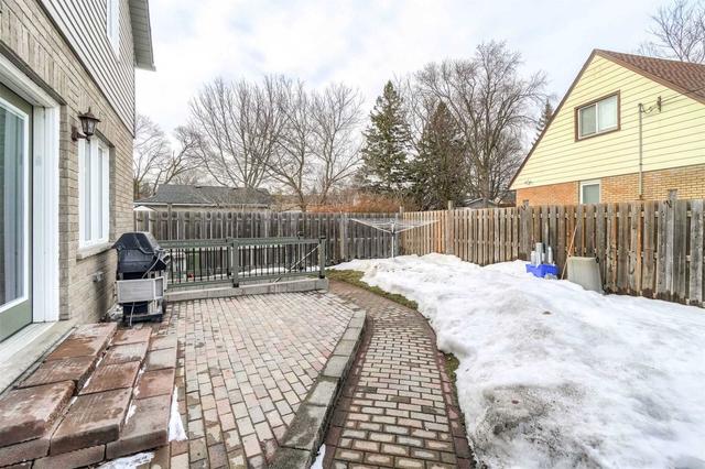 256 Belmont Ave W, House detached with 6 bedrooms, 7 bathrooms and 5 parking in Kitchener ON | Image 33