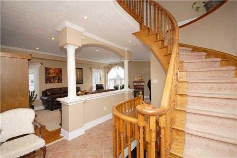 110 Penvill Tr, House detached with 4 bedrooms, 4 bathrooms and 4 parking in Barrie ON | Image 10
