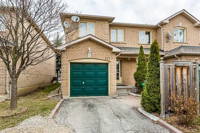 117 - 2 Sir Lou Dr, House attached with 3 bedrooms, 2 bathrooms and 1 parking in Brampton ON | Image 3