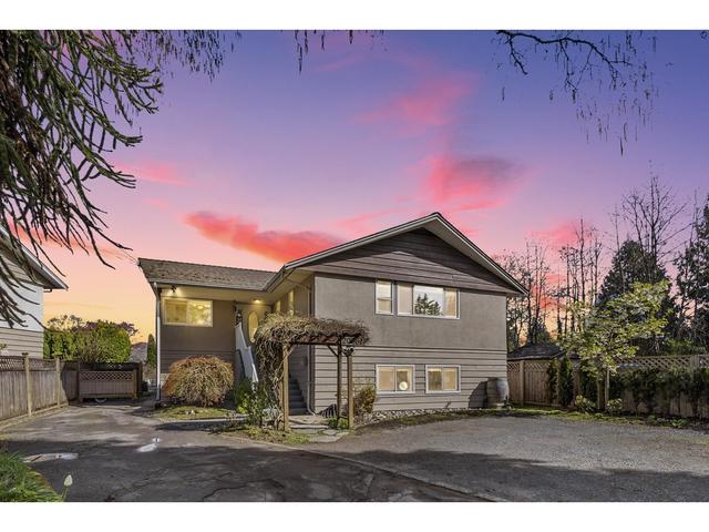 20061 Grade Crescent, House detached with 4 bedrooms, 3 bathrooms and 6 parking in Langley BC | Image 1