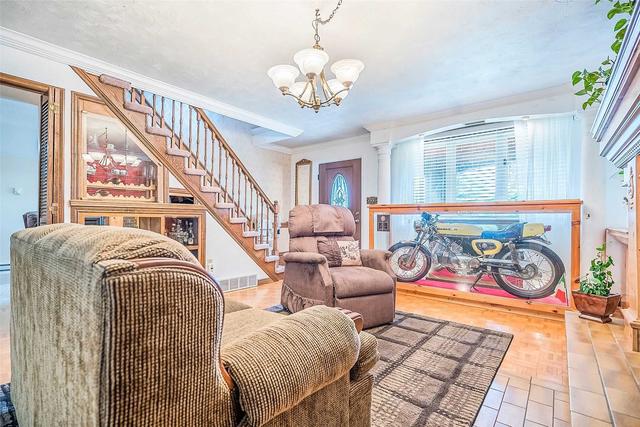 56 Michael Dr N, House detached with 3 bedrooms, 2 bathrooms and 5 parking in Port Colborne ON | Image 39