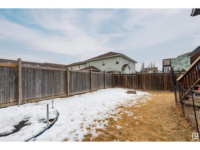 9309 106 Av, House detached with 4 bedrooms, 2 bathrooms and null parking in Morinville AB | Image 43