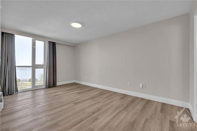 1404 - 1025 Richmond Road, Condo with 2 bedrooms, 2 bathrooms and 1 parking in Ottawa ON | Image 16