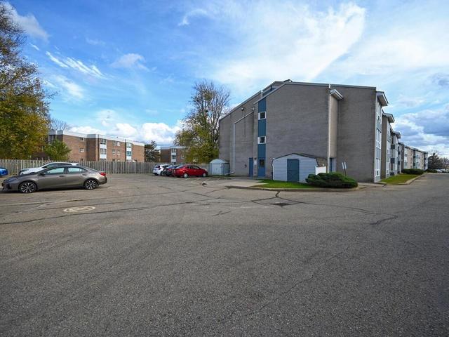 217 - 820 Laurier Boulevard, Condo with 2 bedrooms, 2 bathrooms and 1 parking in Brockville ON | Image 6