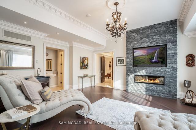 158 Edenbridge Dr, House detached with 4 bedrooms, 6 bathrooms and 10 parking in Toronto ON | Image 7