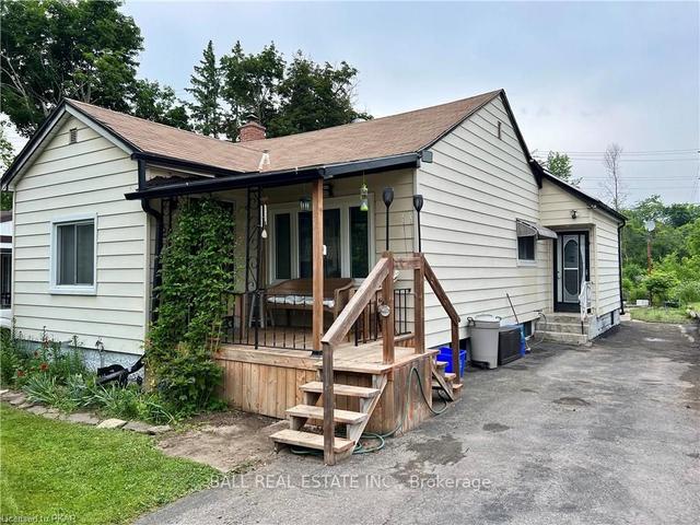 28 Edgewater Blvd, House detached with 2 bedrooms, 2 bathrooms and 2 parking in Peterborough ON | Image 28