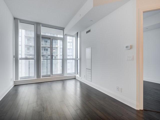 1603 - 15 Zorra St, Condo with 1 bedrooms, 1 bathrooms and 1 parking in Toronto ON | Image 8