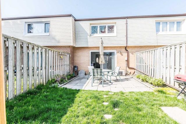 40 - 3175 Kirwin Ave, Townhouse with 3 bedrooms, 2 bathrooms and 2 parking in Mississauga ON | Image 15