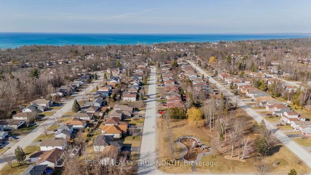 59 Riverdale Dr, House detached with 3 bedrooms, 2 bathrooms and 6 parking in Wasaga Beach ON | Image 27