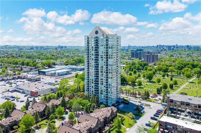 2206 - 545 St Laurent Boulevard, Condo with 1 bedrooms, 1 bathrooms and 1 parking in Ottawa ON | Image 1