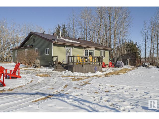 4531 Hwy #33, House detached with 3 bedrooms, 1 bathrooms and null parking in Barrhead County No. 11 AB | Image 44