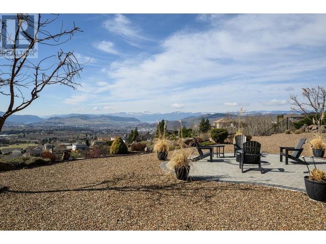 1012 Foothills Court, House detached with 5 bedrooms, 4 bathrooms and 5 parking in Vernon BC | Image 40