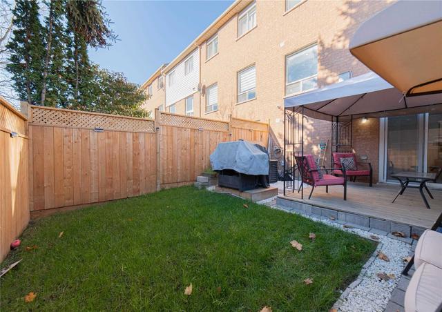 63 - 57 Brickyard Way, Townhouse with 3 bedrooms, 2 bathrooms and 2 parking in Brampton ON | Image 8