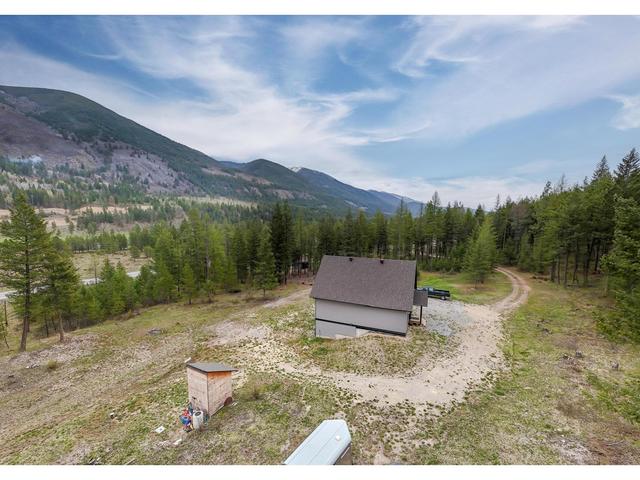 4165 Highway 93, House detached with 3 bedrooms, 1 bathrooms and null parking in East Kootenay B BC | Image 75