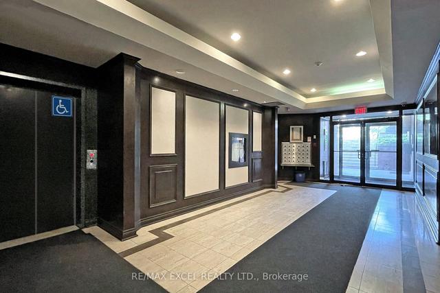 1a - 150 Beverley St, Condo with 2 bedrooms, 1 bathrooms and 1 parking in Toronto ON | Image 1