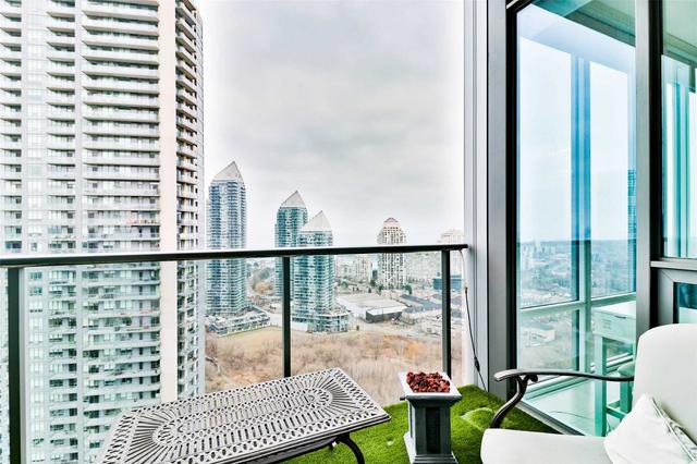 3103 - 88 Park Lawn Rd, Condo with 3 bedrooms, 3 bathrooms and 2 parking in Toronto ON | Image 9