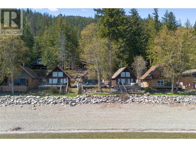 3 - 7429 Sunnybrae Canoe Point Road, House detached with 1 bedrooms, 1 bathrooms and 1 parking in Columbia Shuswap C BC | Image 8