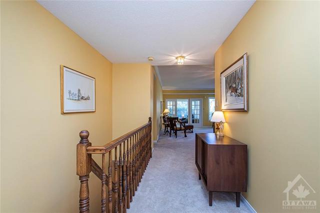 12 Grand Cedar Court, Townhouse with 2 bedrooms, 2 bathrooms and 4 parking in Ottawa ON | Image 4