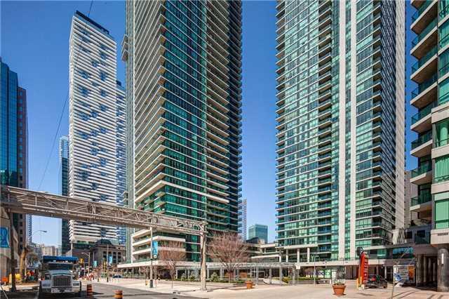 308 - 18 Harbour St, Condo with 1 bedrooms, 1 bathrooms and null parking in Toronto ON | Image 13