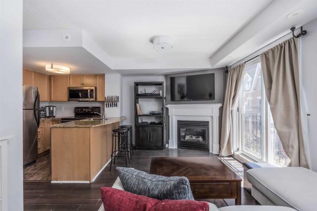 814 - 12 Laidlaw St, Townhouse with 2 bedrooms, 2 bathrooms and 1 parking in Toronto ON | Image 19