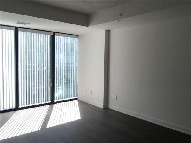 502 - 38 Stewart St, Condo with 1 bedrooms, 1 bathrooms and 1 parking in Toronto ON | Image 6