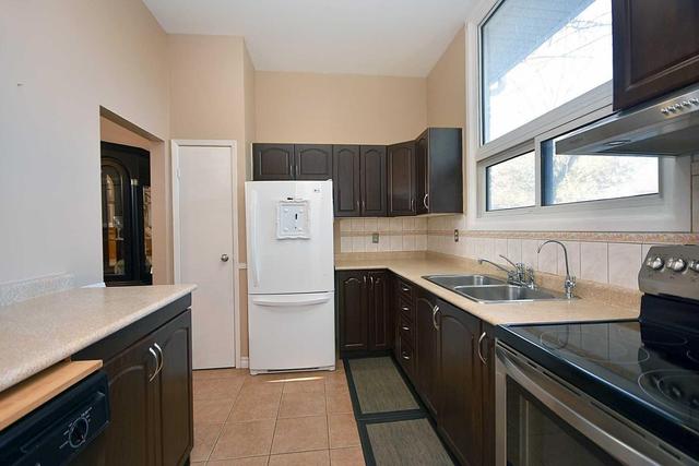 26 - 7251 Copenhagen Rd, Townhouse with 3 bedrooms, 3 bathrooms and 1 parking in Mississauga ON | Image 7