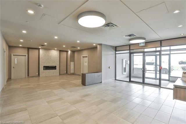209 - 150 Oak Park Blvd, Condo with 2 bedrooms, 2 bathrooms and 1 parking in Oakville ON | Image 5
