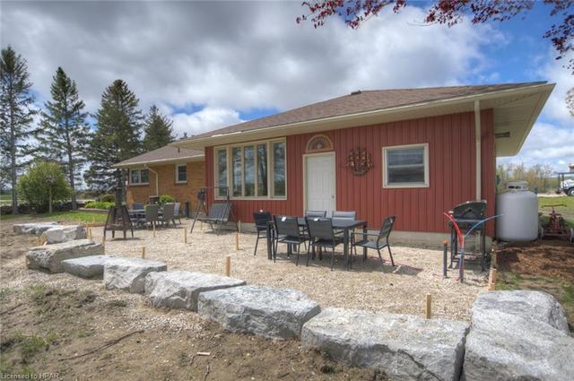 80308 Baseline Road, House detached with 3 bedrooms, 2 bathrooms and 9 parking in Central Huron ON | Image 20