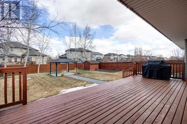 104 1 Avenue Se, House detached with 5 bedrooms, 3 bathrooms and 4 parking in Rocky View County AB | Image 29