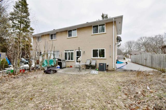 24 Charlbrook Ave, House semidetached with 2 bedrooms, 2 bathrooms and 4 parking in Barrie ON | Image 11