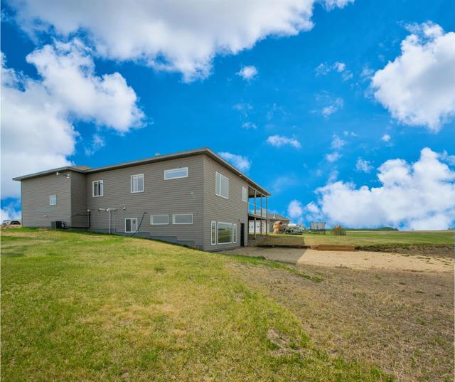 40042 Township Road 744, House detached with 5 bedrooms, 3 bathrooms and null parking in Grande Prairie County No. 1 AB | Image 45