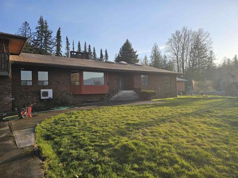 3441 Robinson Road, House detached with 4 bedrooms, 6 bathrooms and null parking in Chilliwack BC | Card Image