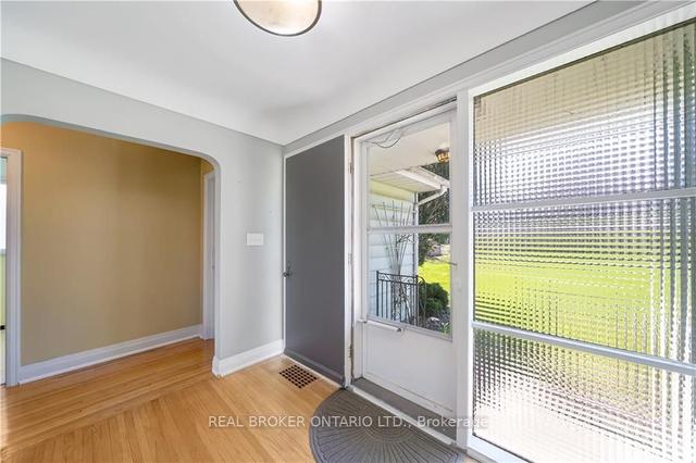 53 Saint Margarets Rd, House detached with 2 bedrooms, 1 bathrooms and 11 parking in Hamilton ON | Image 21